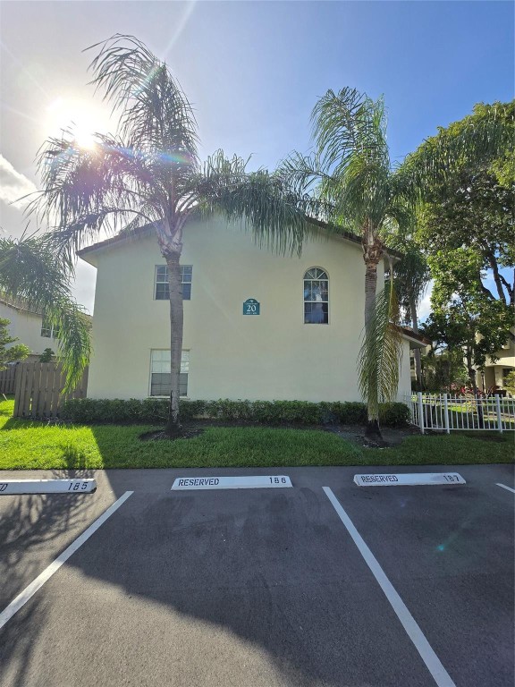 402 NW 108th Ter 402