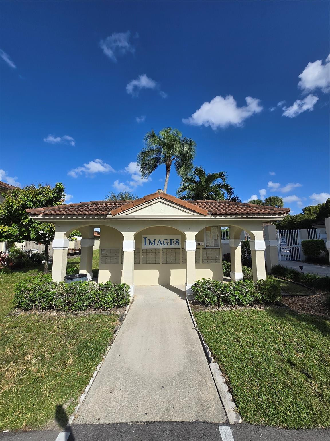 402 NW 108th Ter 402