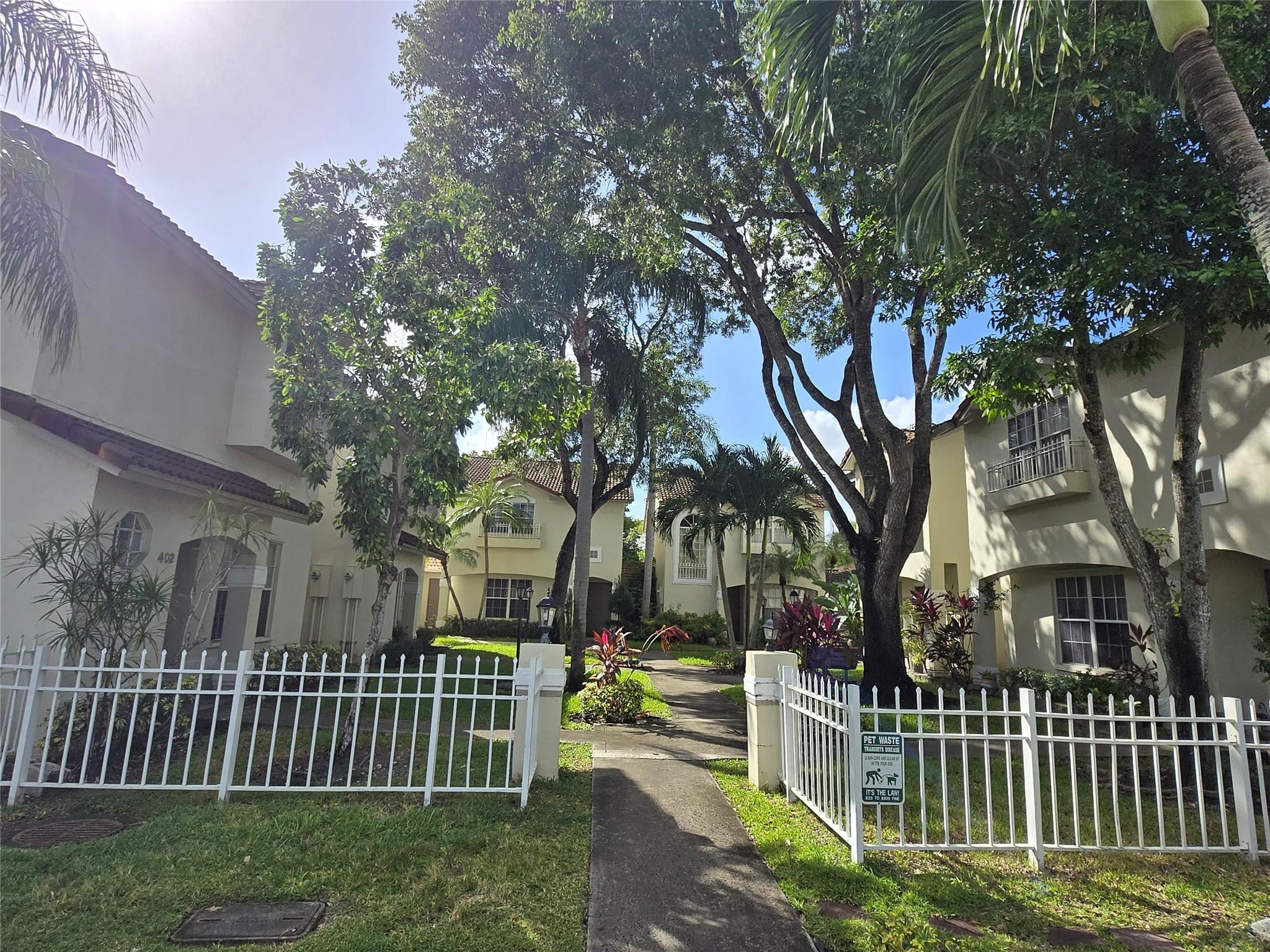 402 NW 108th Ter 402