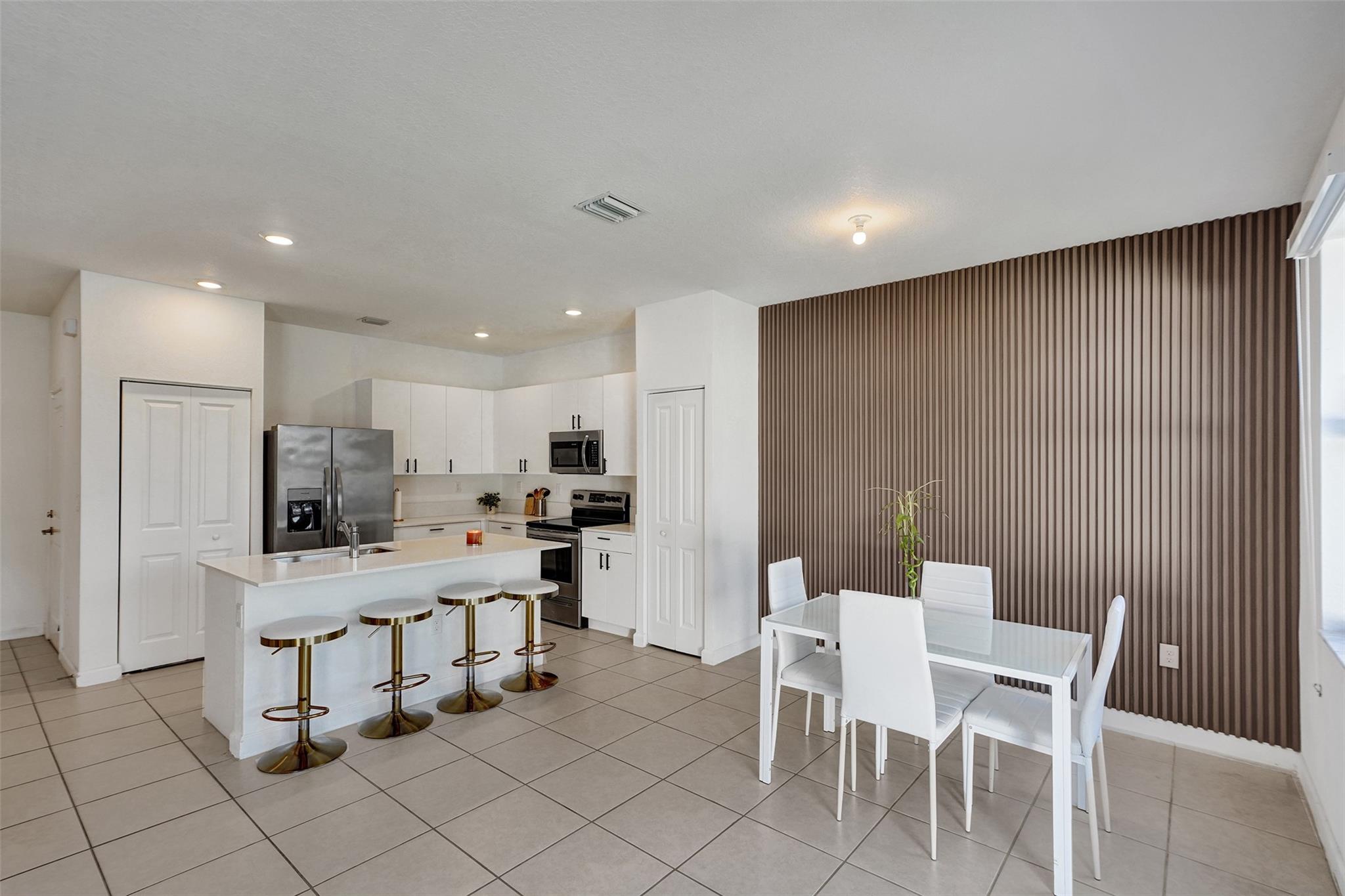 586 NW 203rd Ter