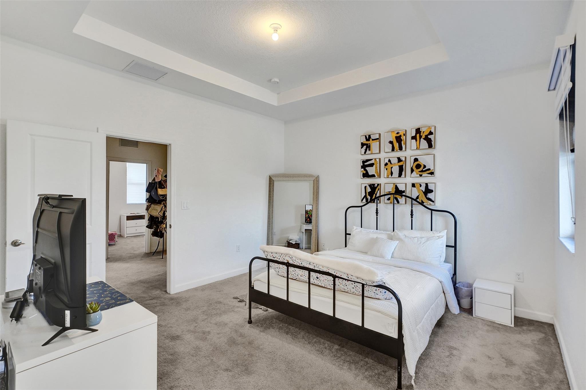 586 NW 203rd Ter