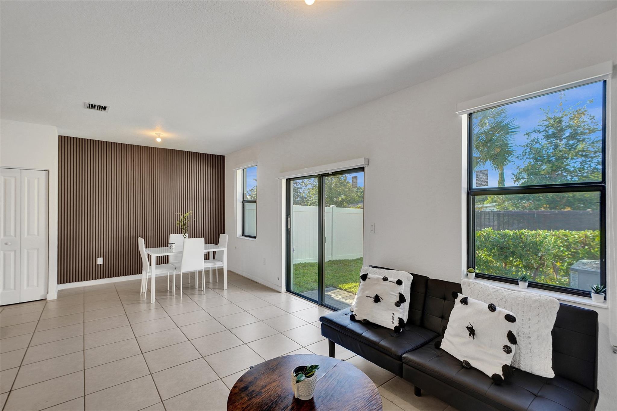 586 NW 203rd Ter