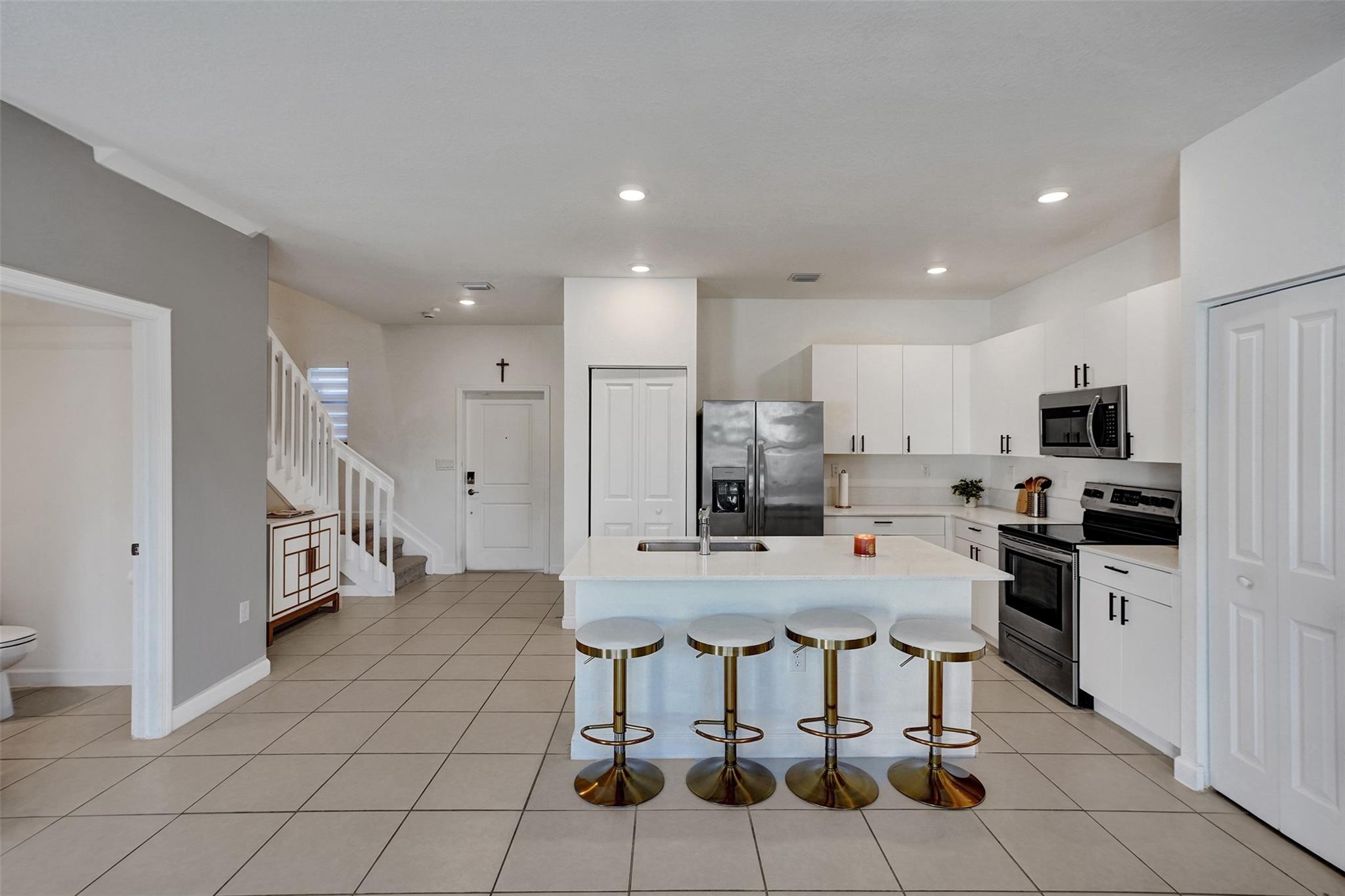 586 NW 203rd Ter