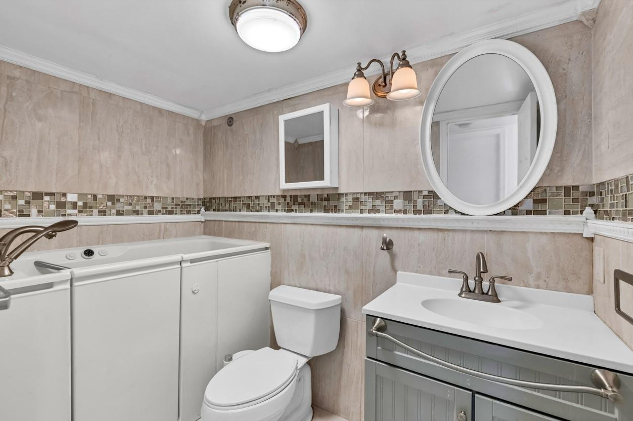 8941 S Hollybrook Boulevard 104