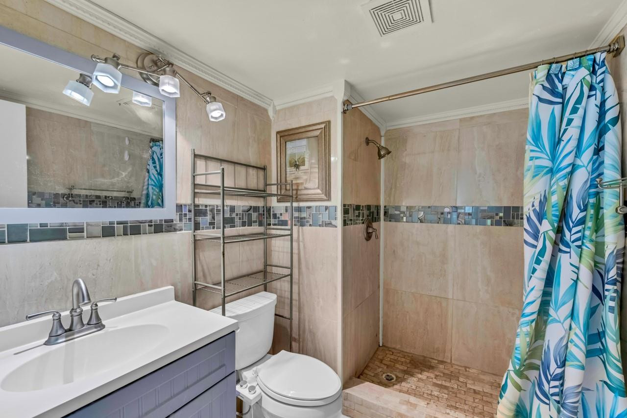 8941 S Hollybrook Boulevard 104