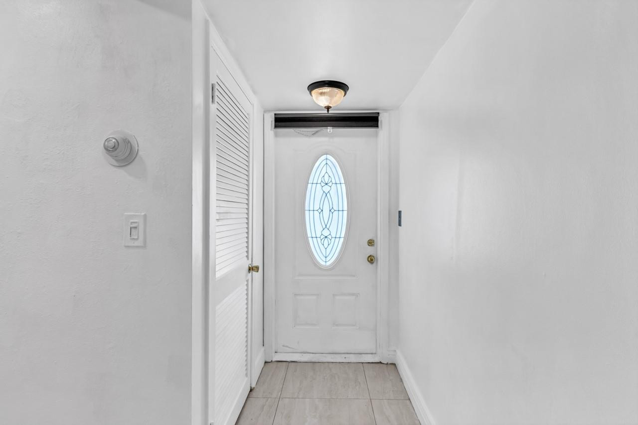 8941 S Hollybrook Boulevard 104