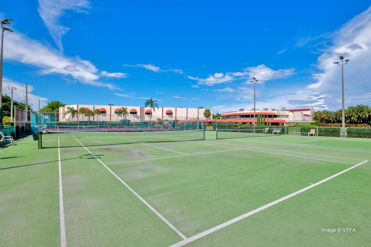 8941 S Hollybrook Boulevard 104