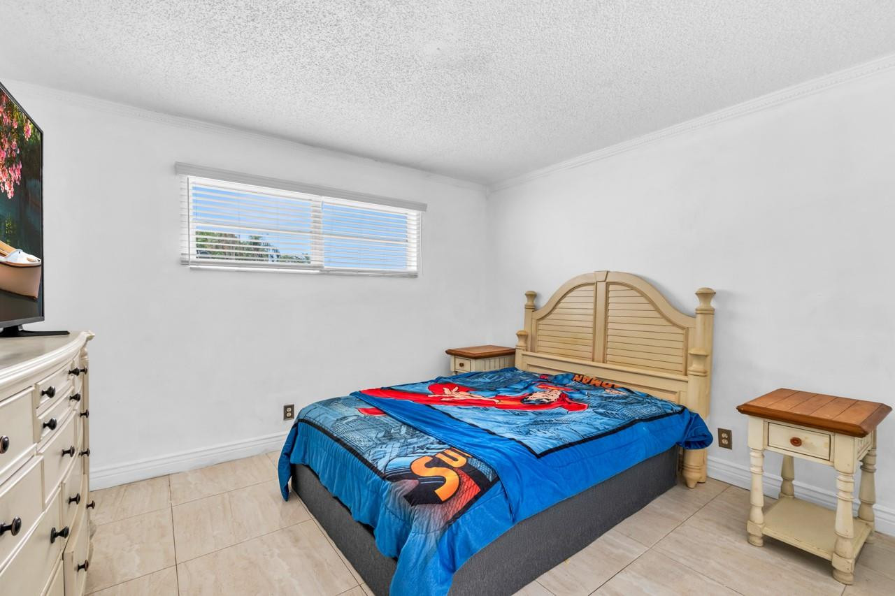 8941 S Hollybrook Boulevard 104