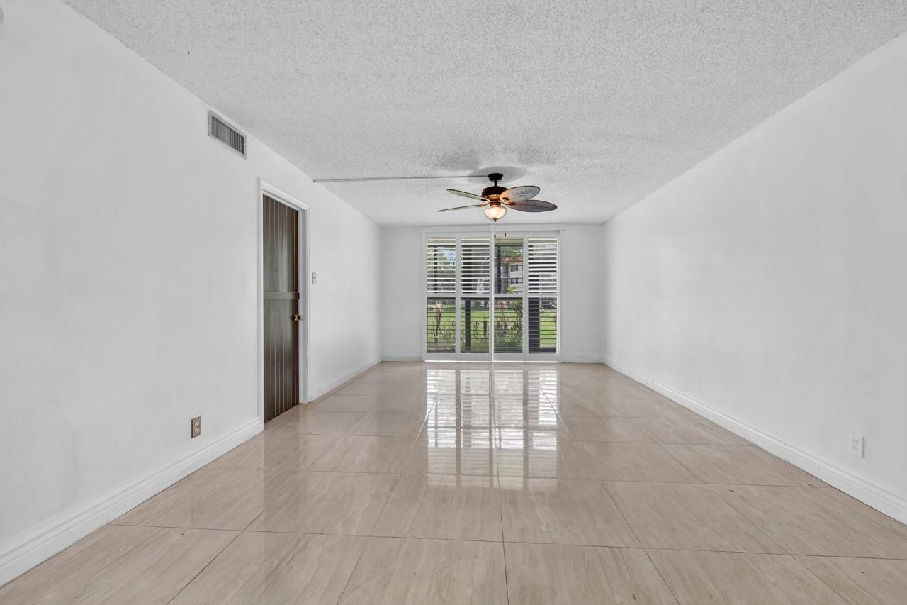 8941 S Hollybrook Boulevard 104