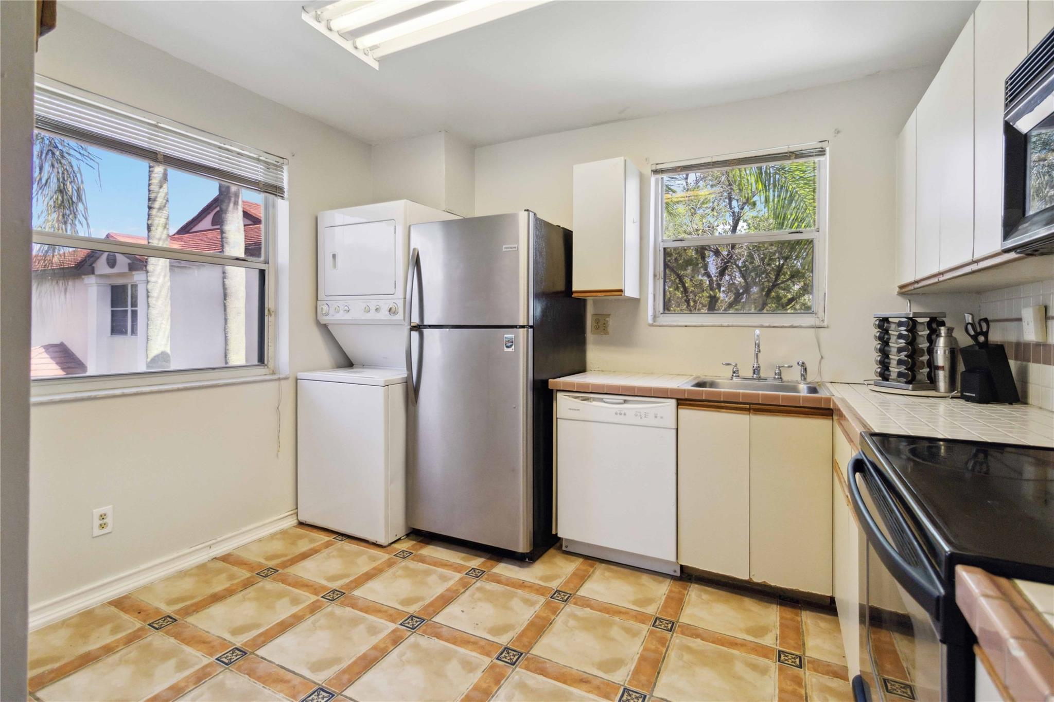 1250 SW 113th Ter 203