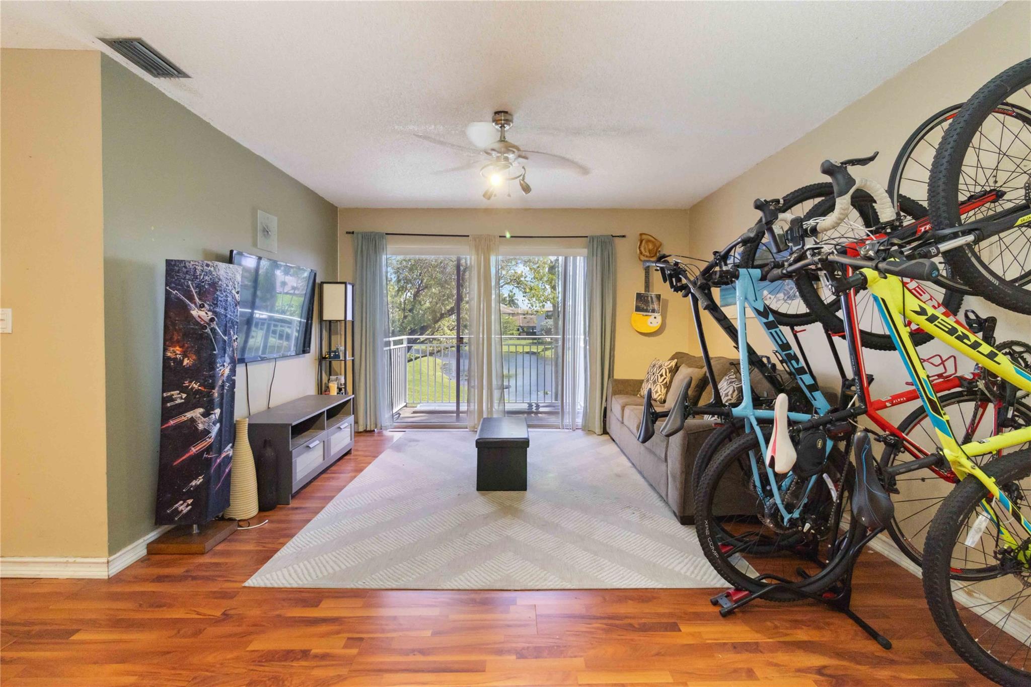 1250 SW 113th Ter 203