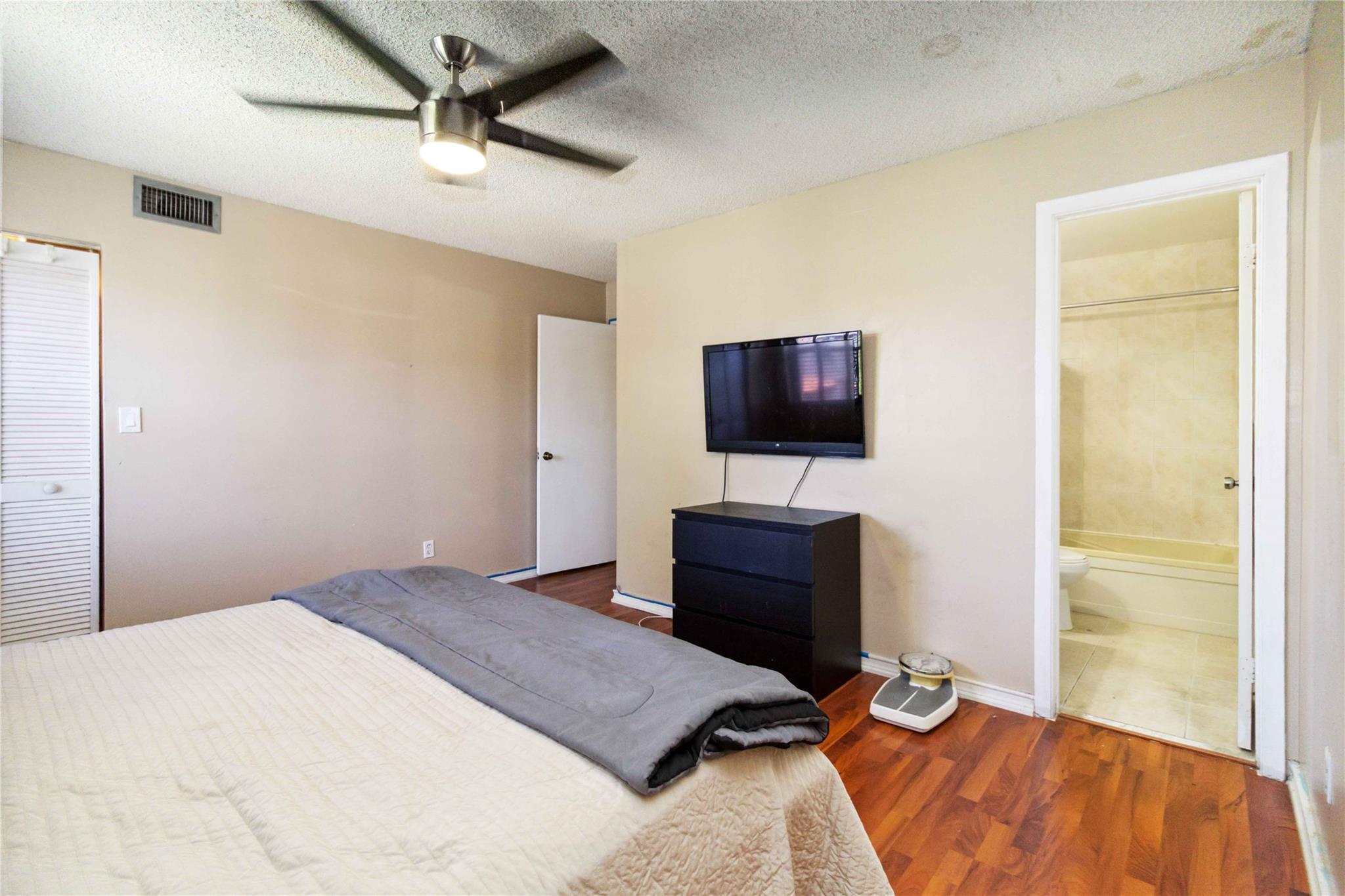 1250 SW 113th Ter 203