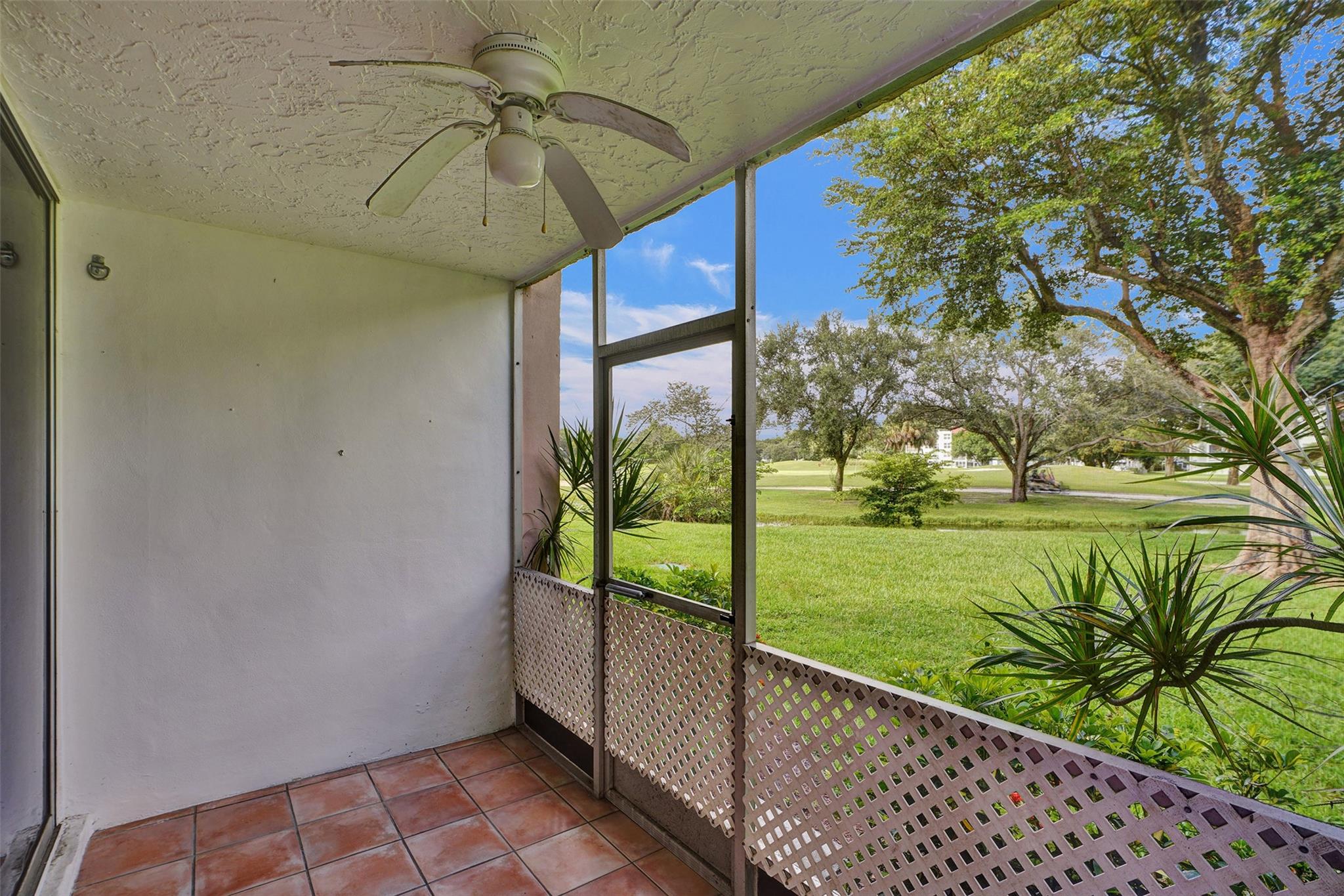 9481 Evergreen Pl 103