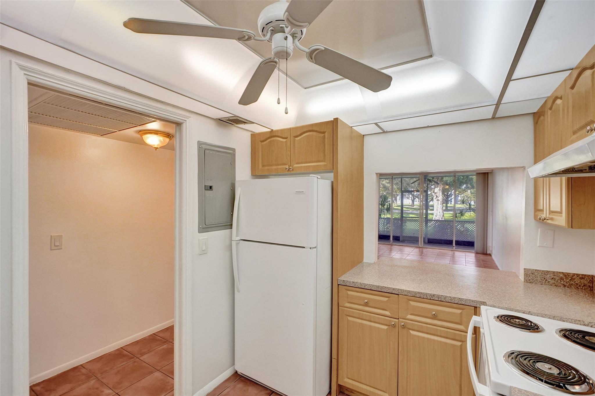 9481 Evergreen Pl 103