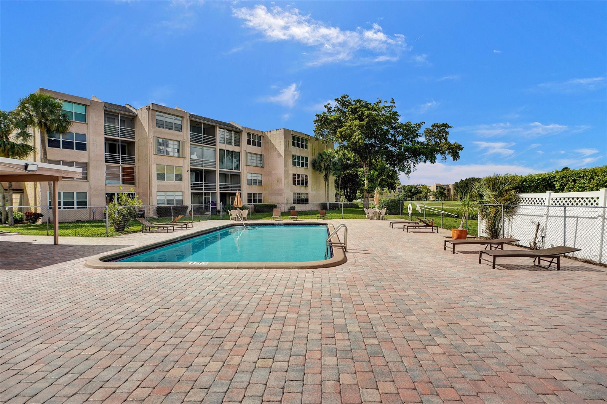 9481 Evergreen Pl 103