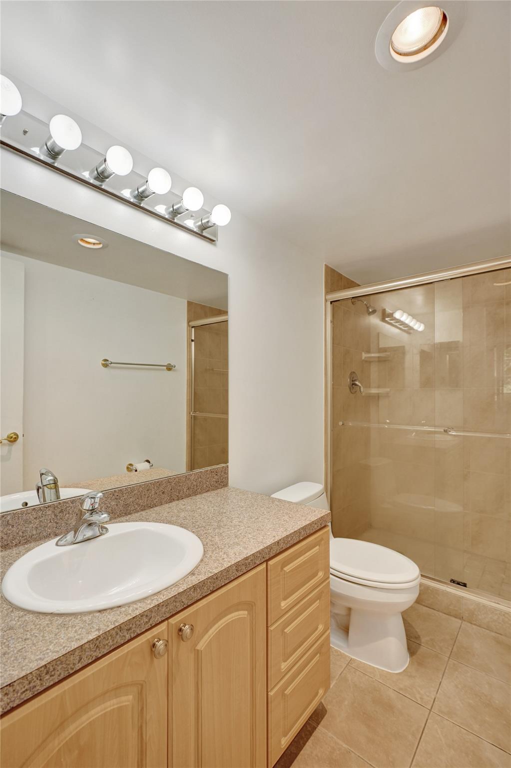 9481 Evergreen Pl 103