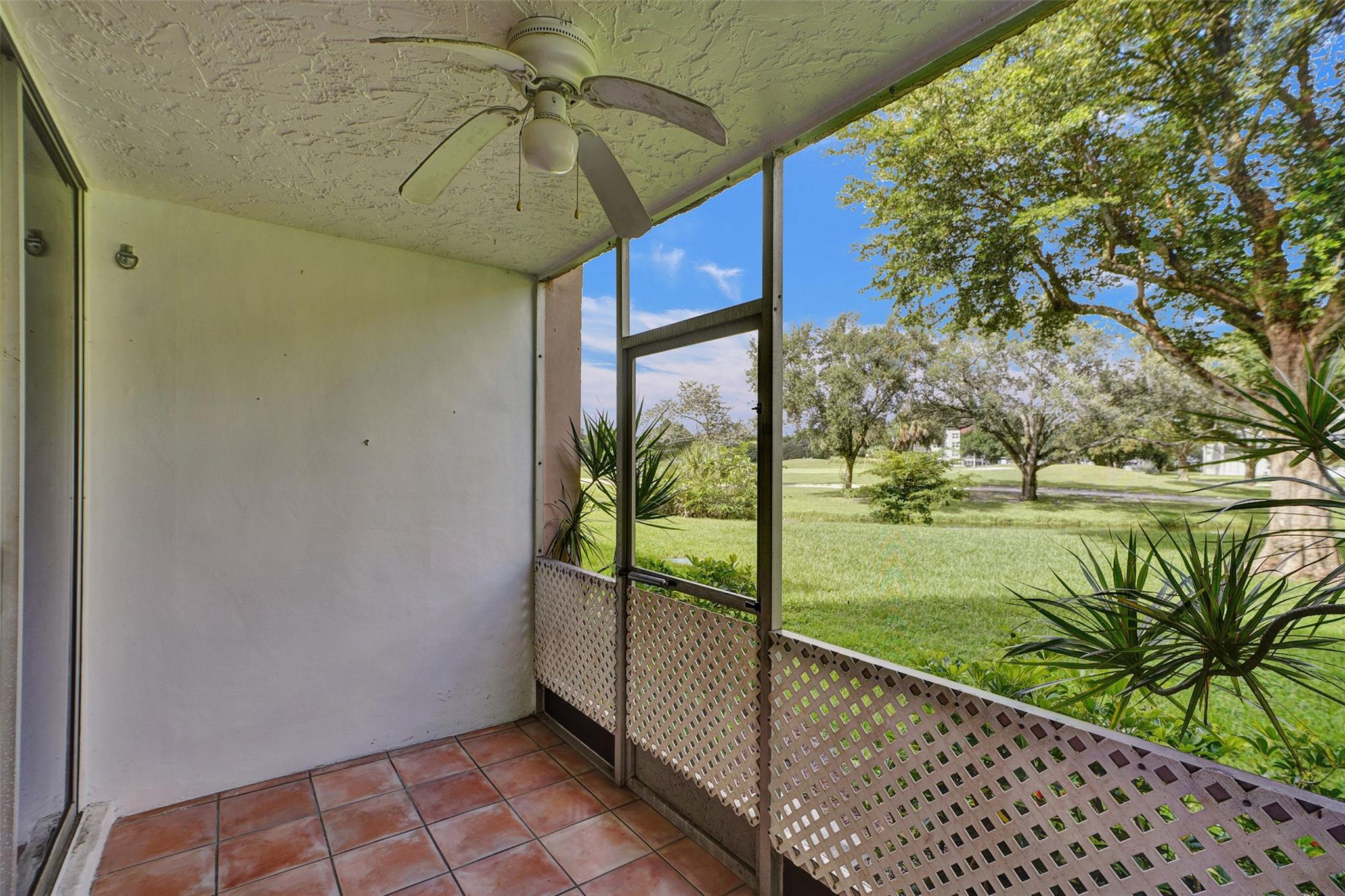 9481 Evergreen Pl 103