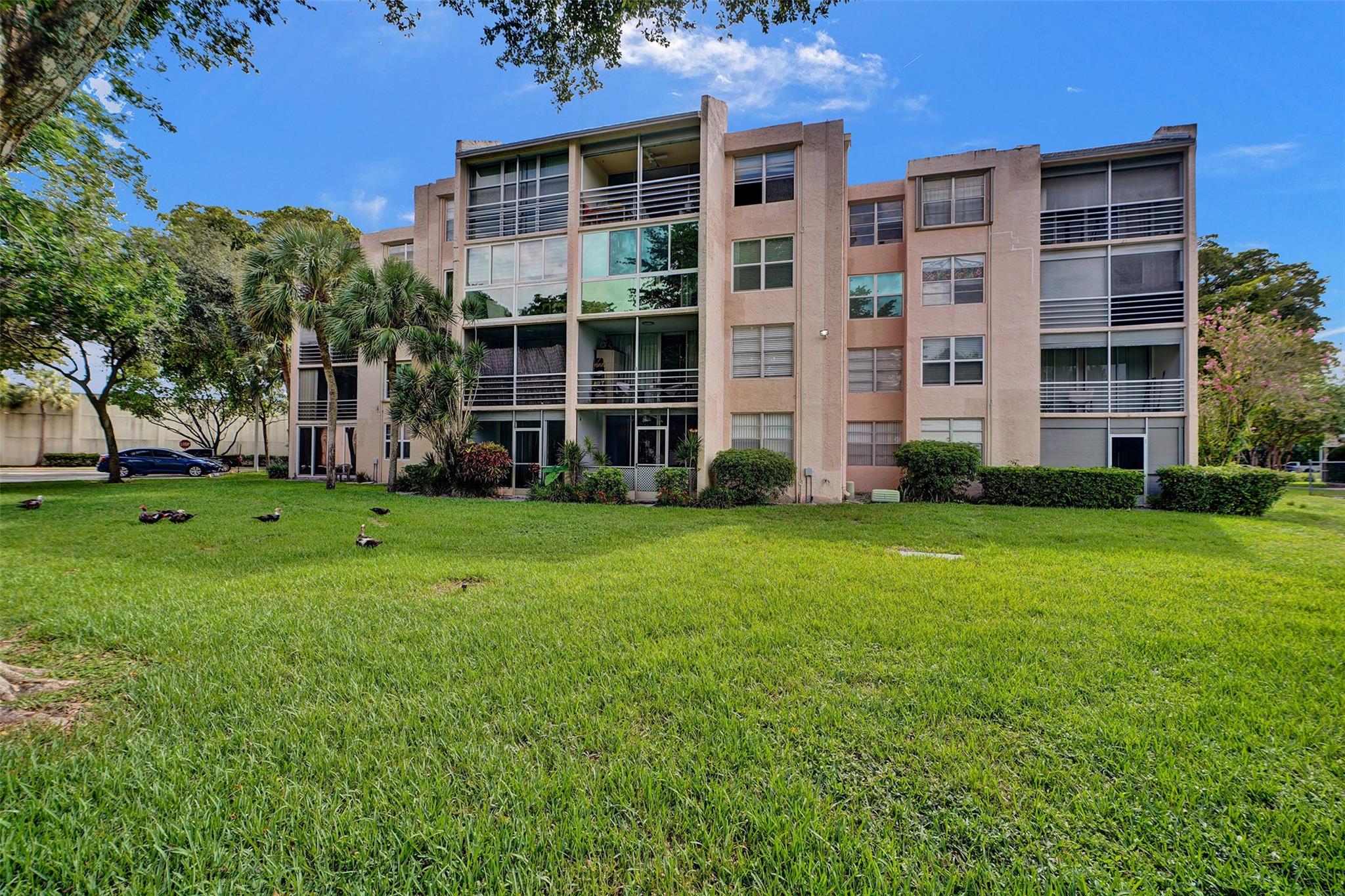 9481 Evergreen Pl 103