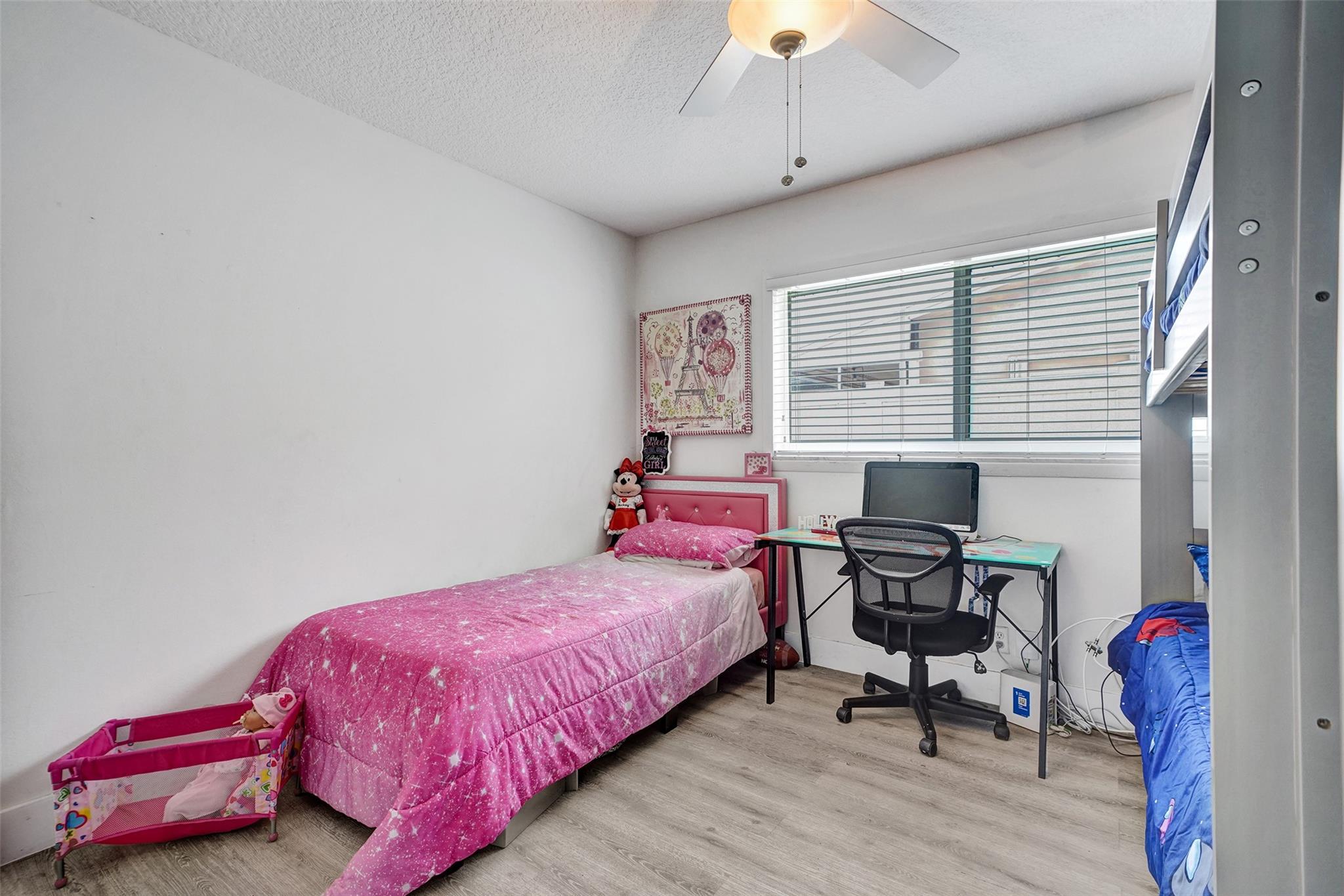 621 NW 97th Ter