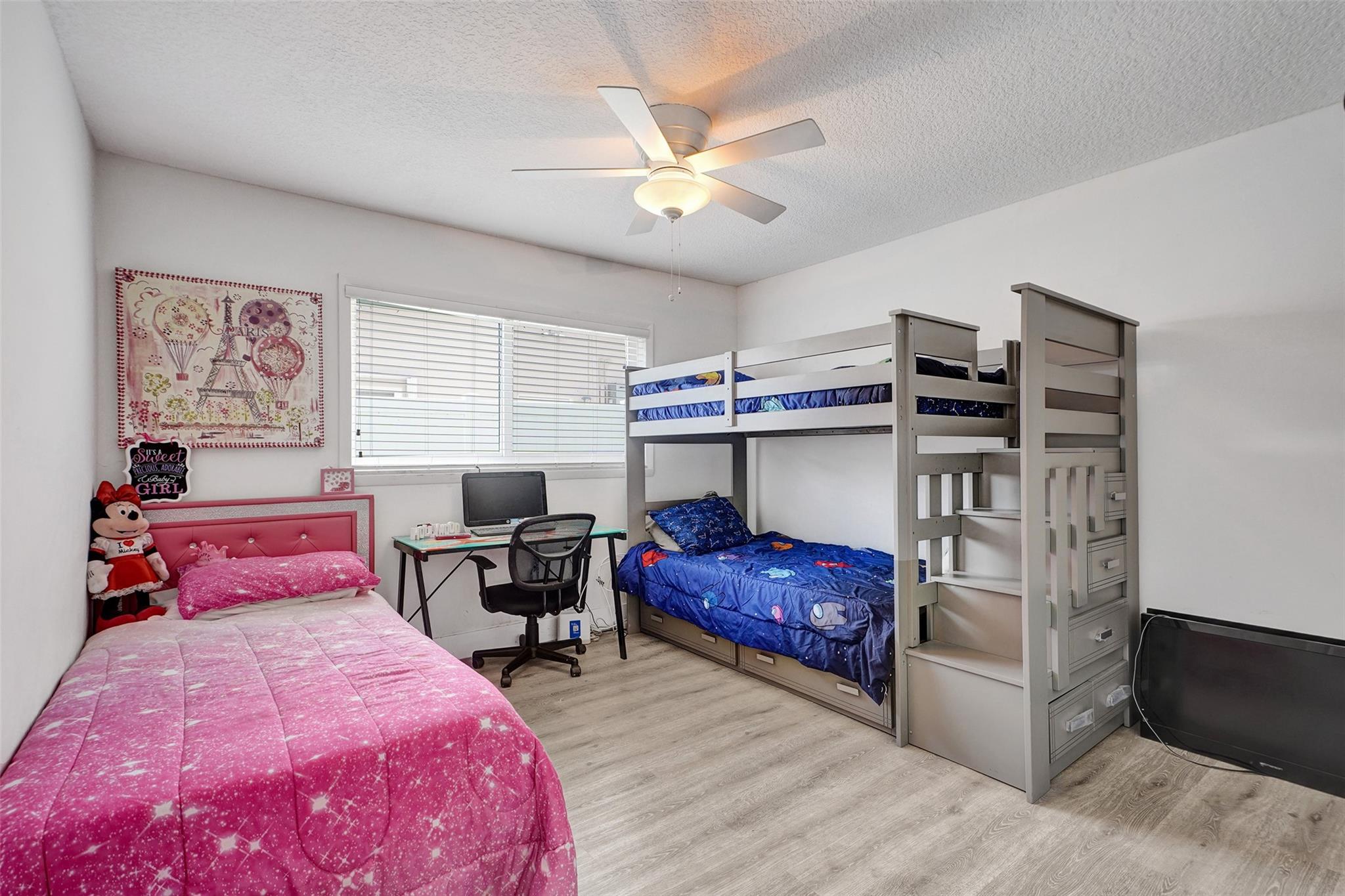 621 NW 97th Ter