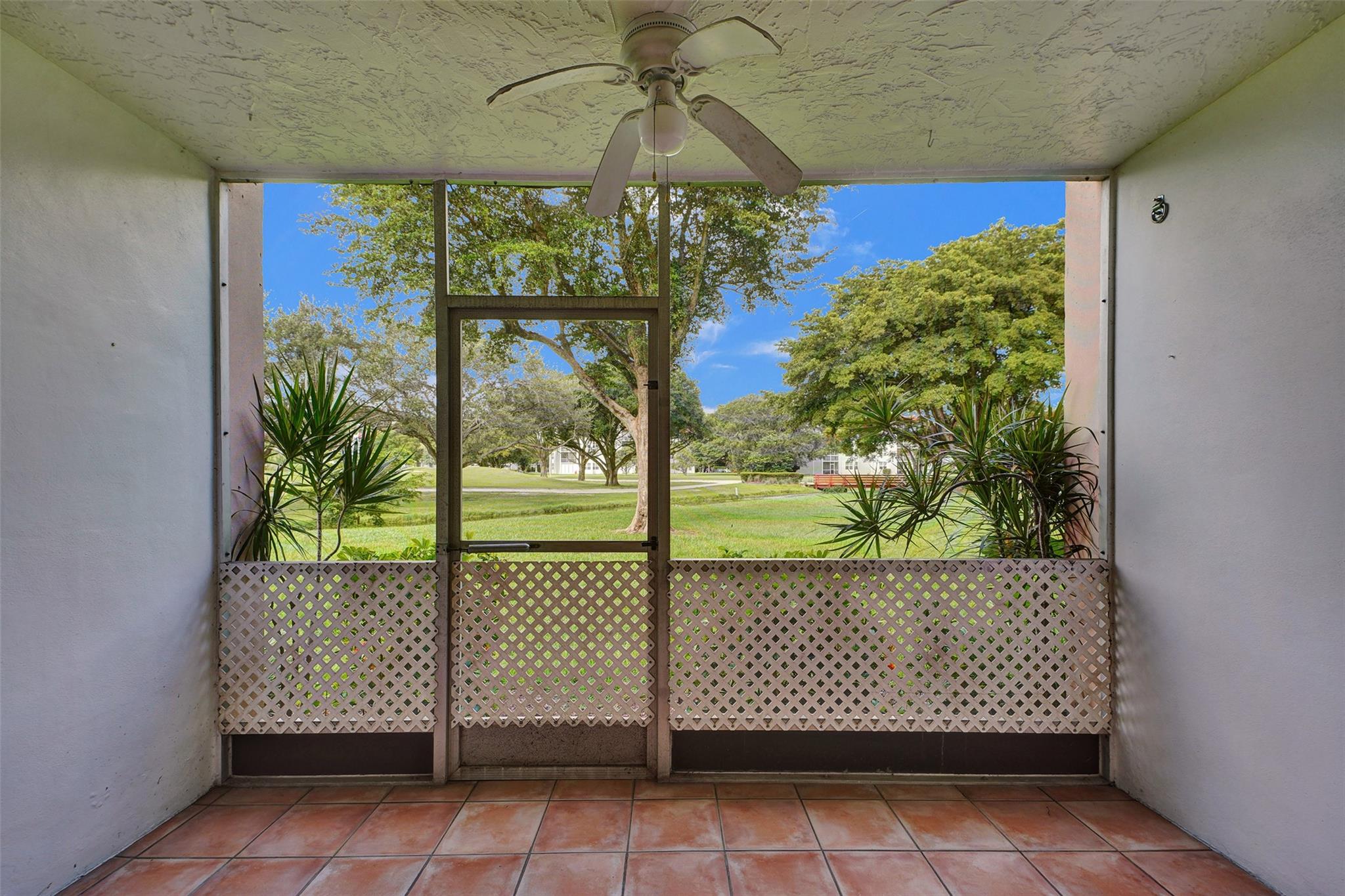 9481 Evergreen Pl 103