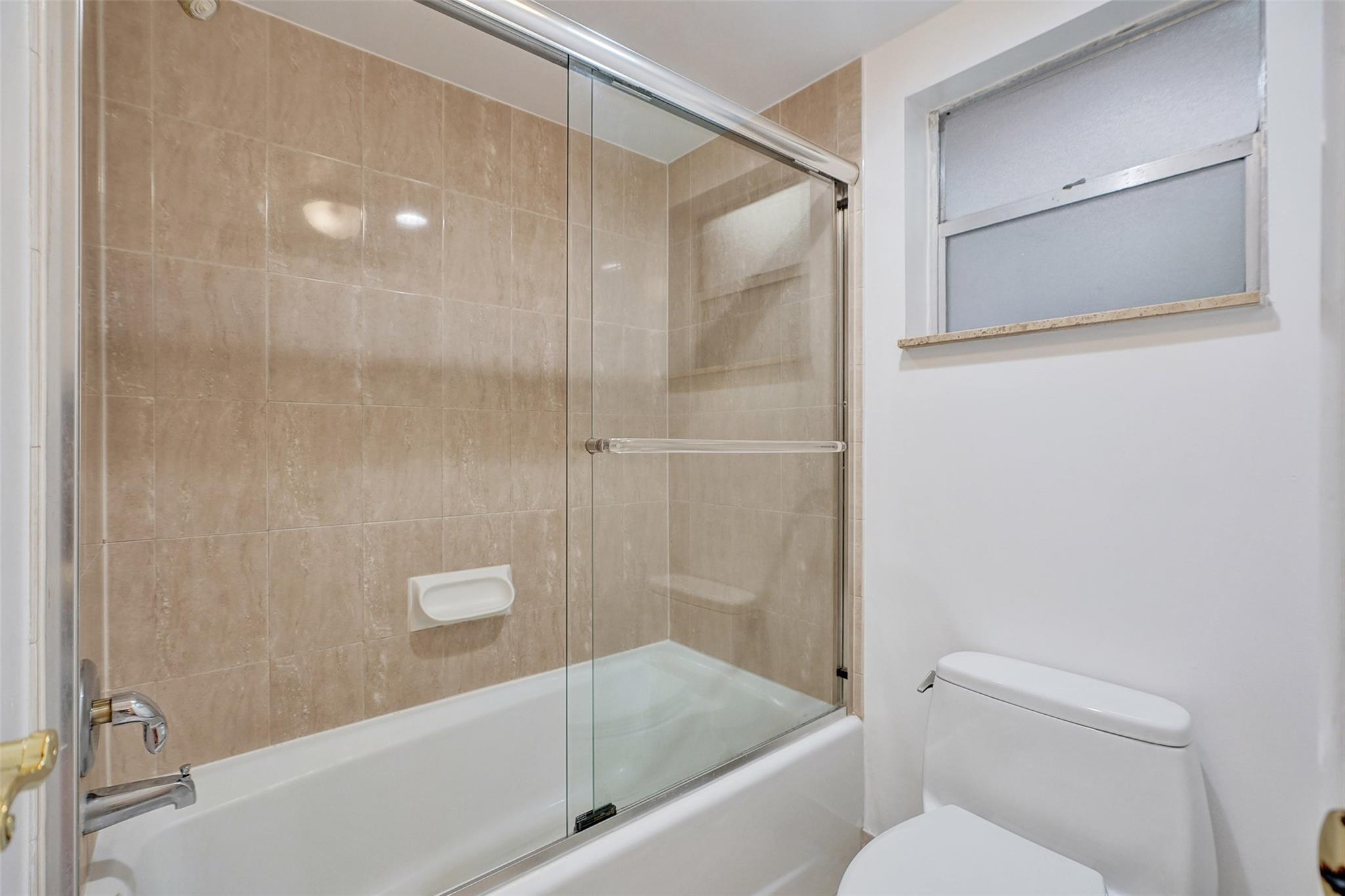 9481 Evergreen Pl 103