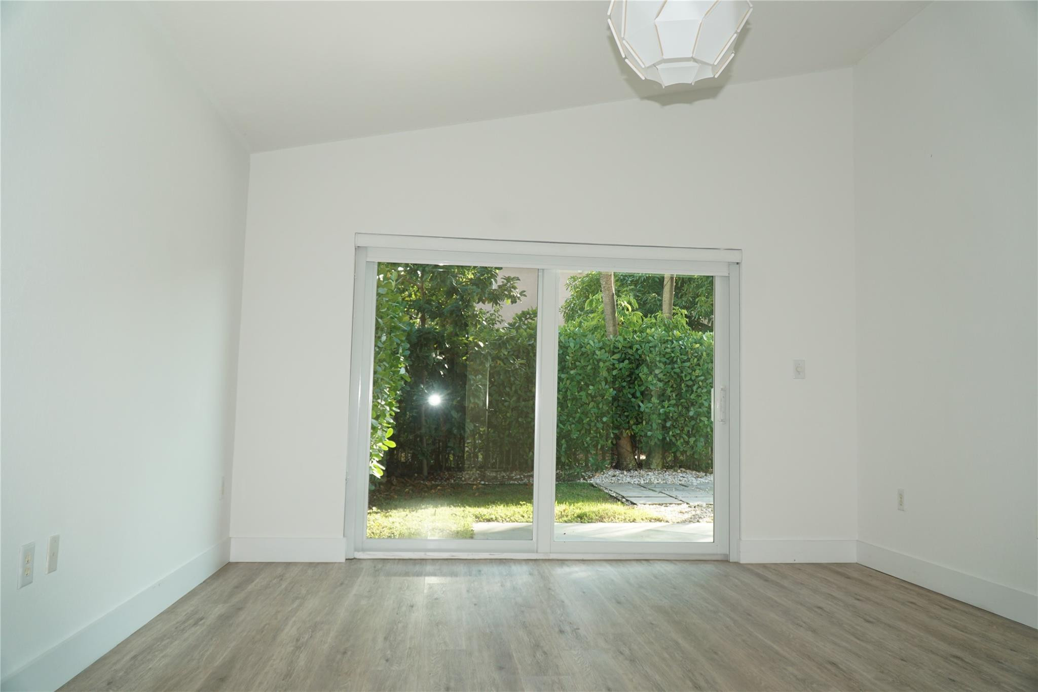 17030 NW 19th Ct