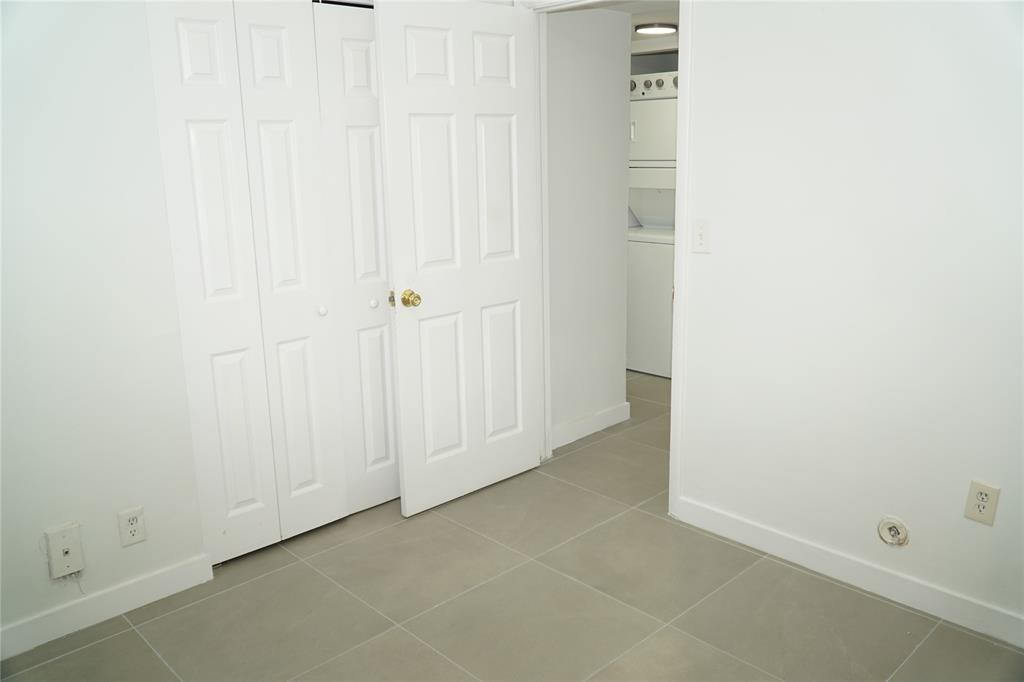 11574 NW 44th St 11574