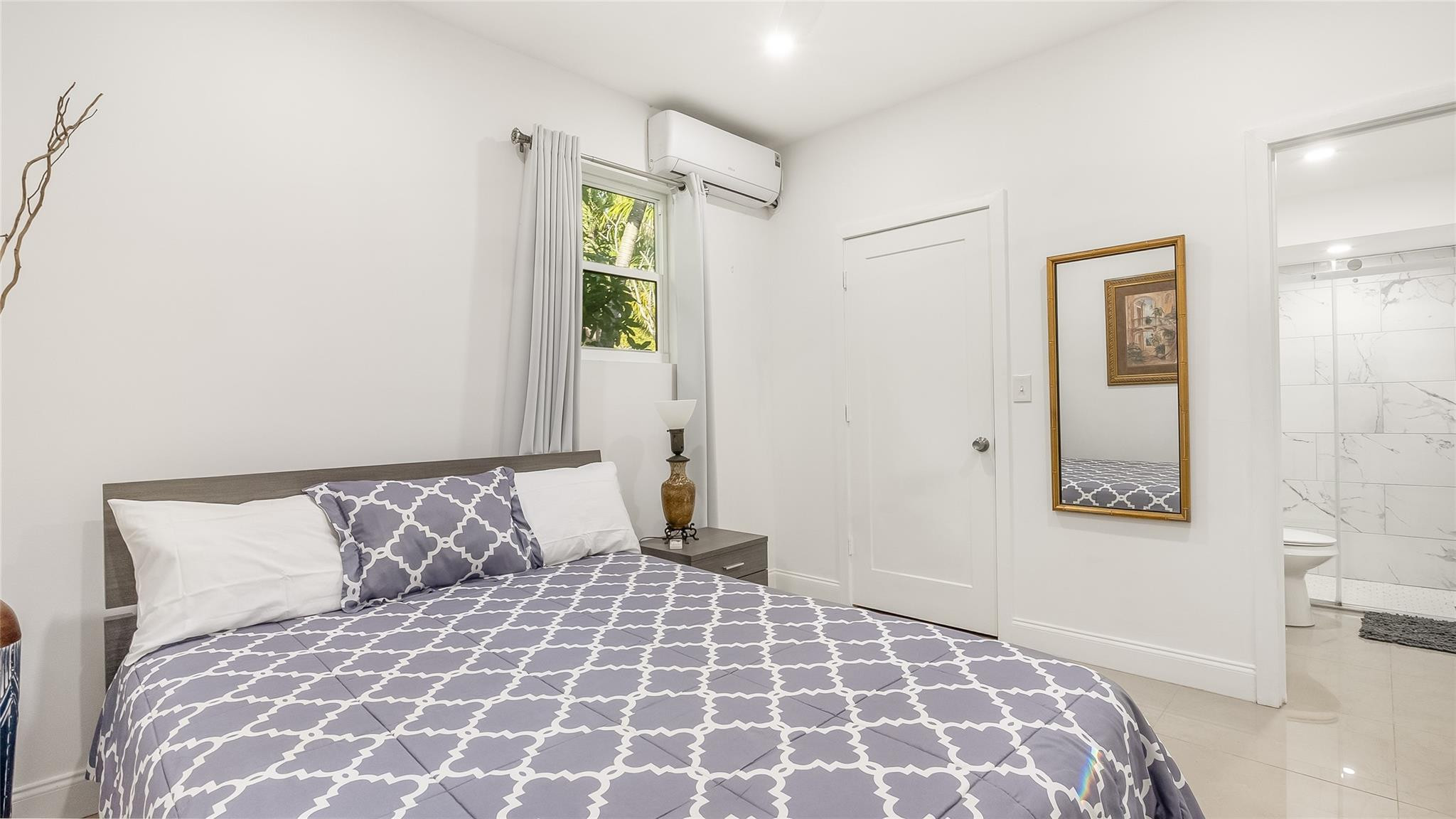 13920 N Miami Avenue