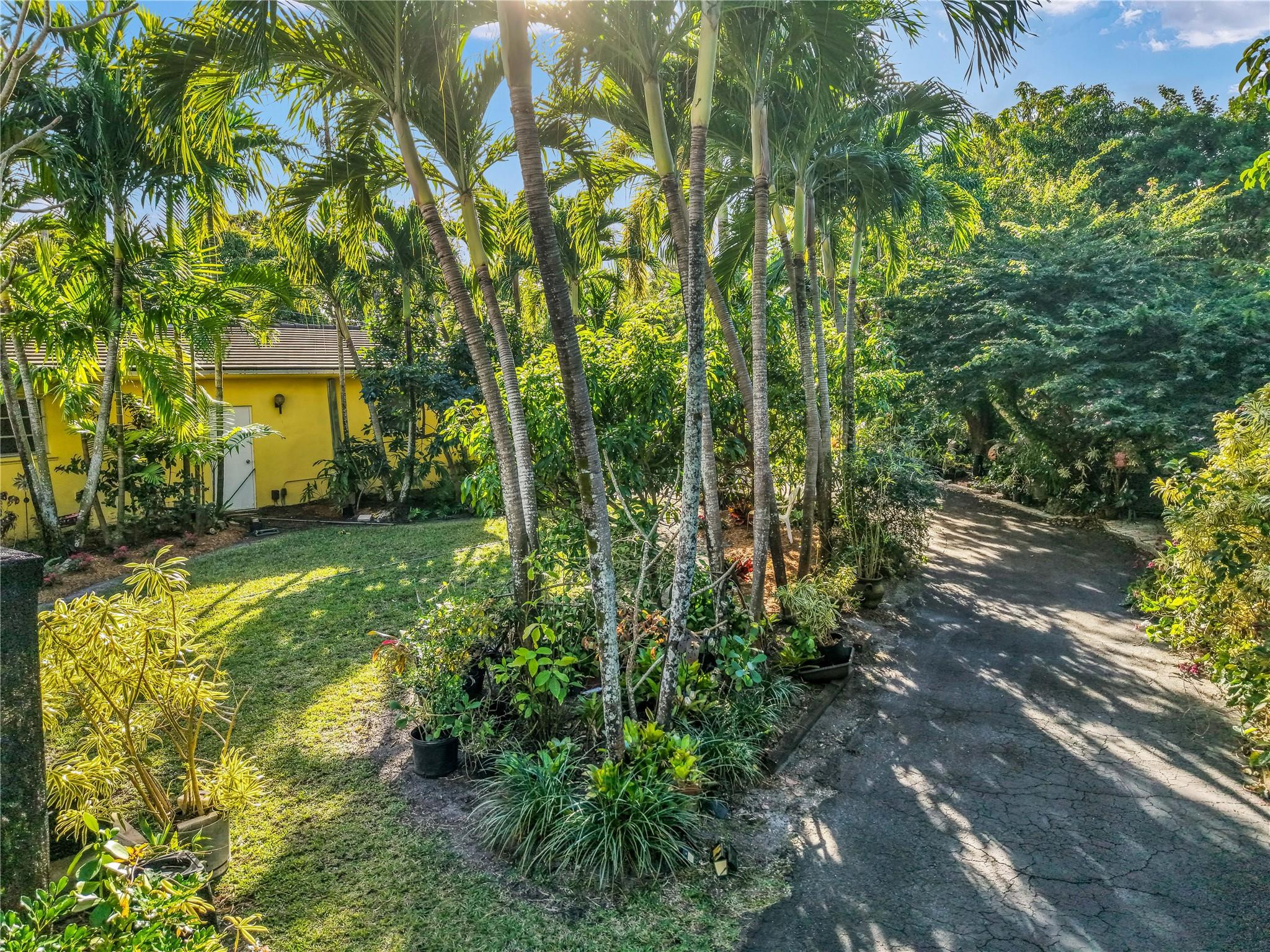 13920 N Miami Avenue