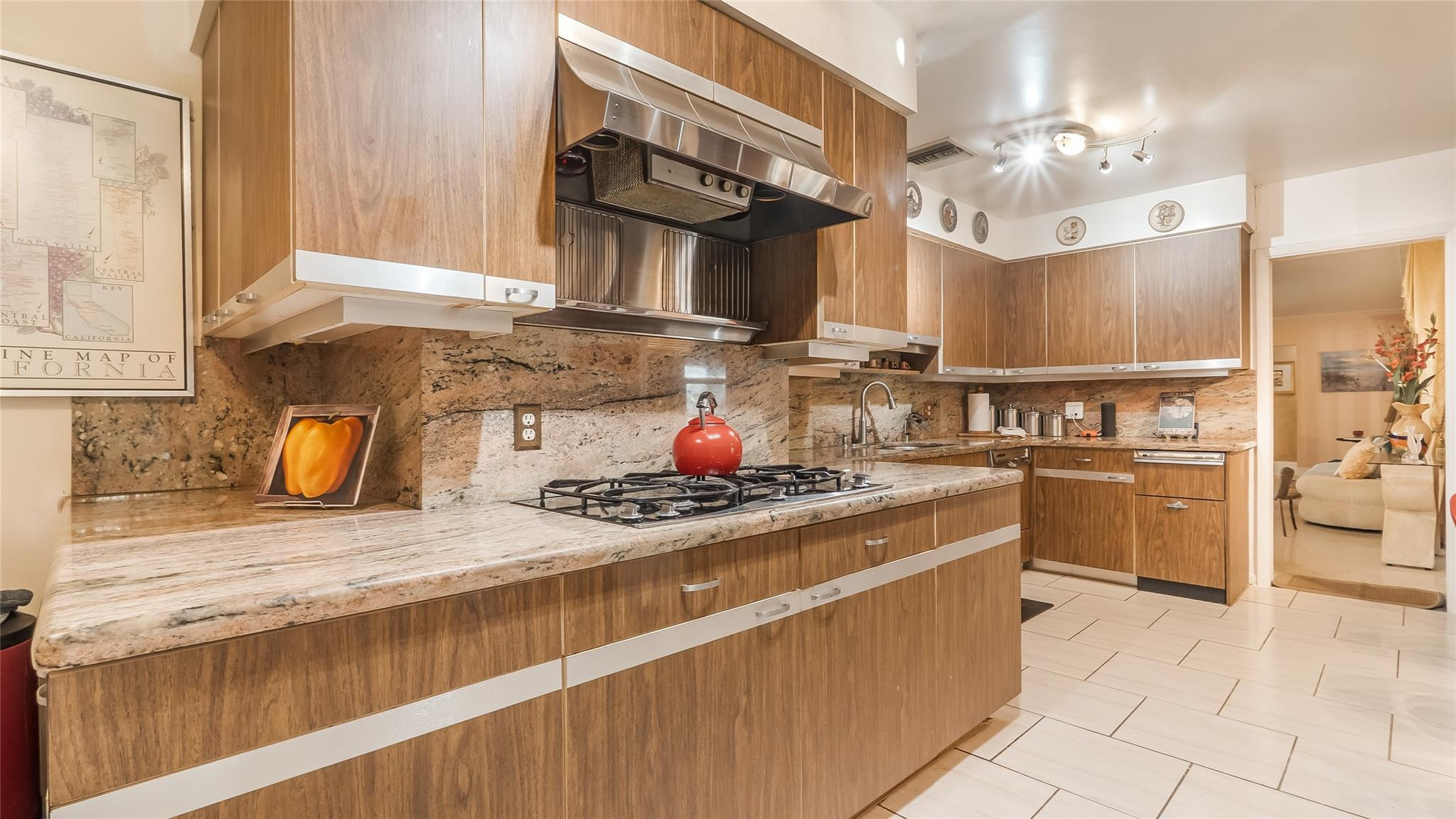 13920 N Miami Avenue