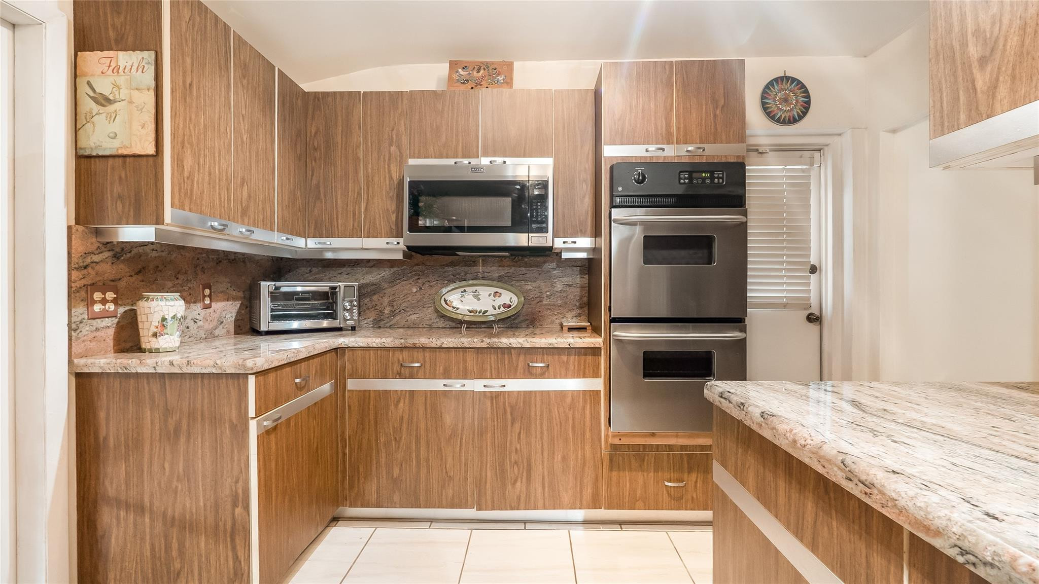 13920 N Miami Avenue