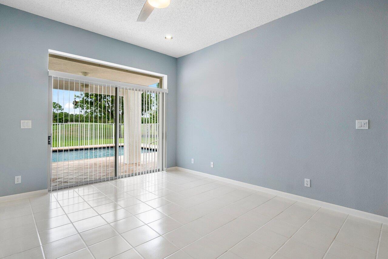 6154 Harbour Greens Drive