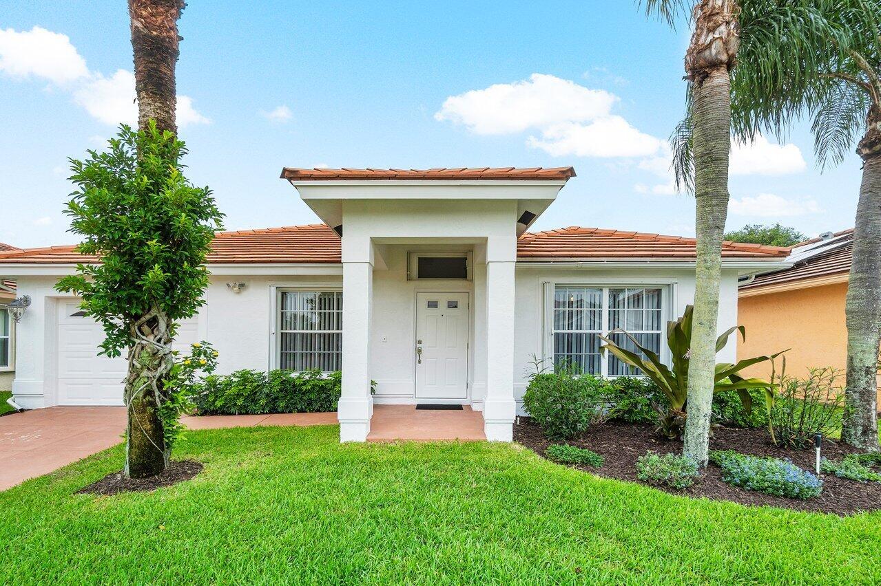 6154 Harbour Greens Drive