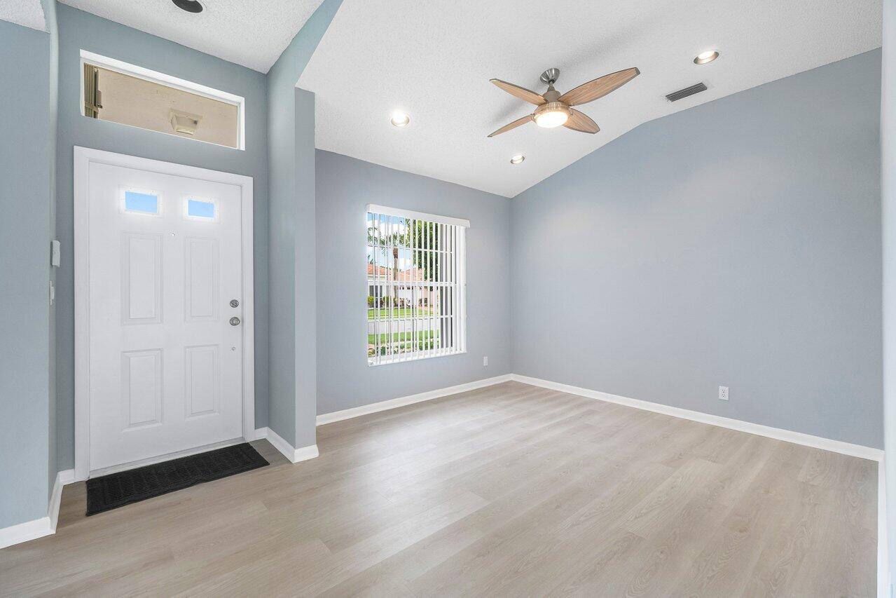 6154 Harbour Greens Drive