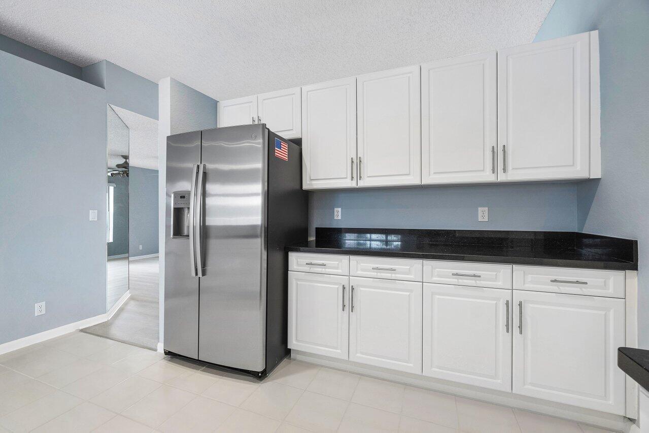 6154 Harbour Greens Drive