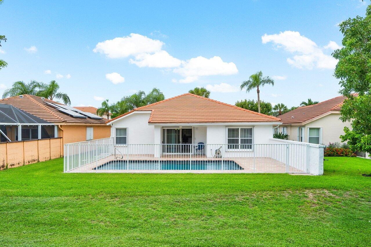 6154 Harbour Greens Drive