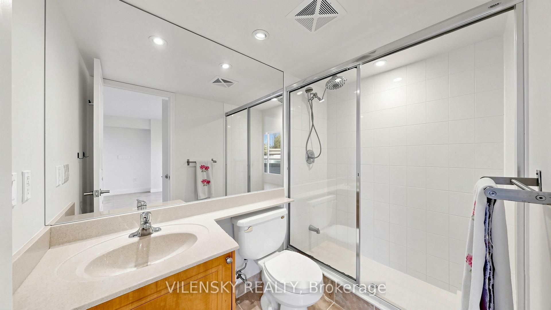 2 Bed Corner Unit Condo for Sale | 509 Beecroft Rd #510, Yonge & Finch, North York | Vilensky Realty