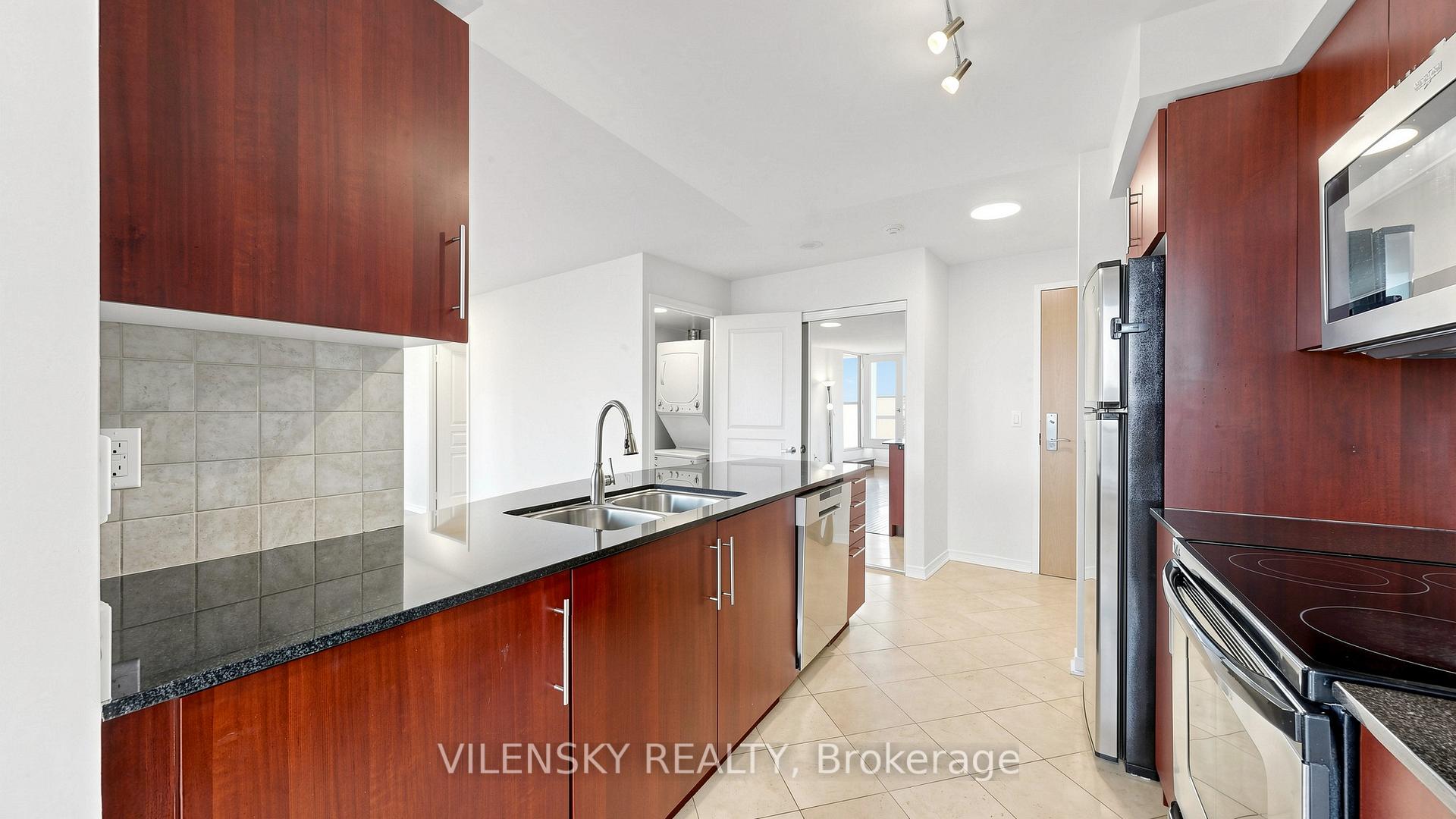 2 Bed Corner Unit Condo for Sale | 509 Beecroft Rd #510, Yonge & Finch, North York | Vilensky Realty