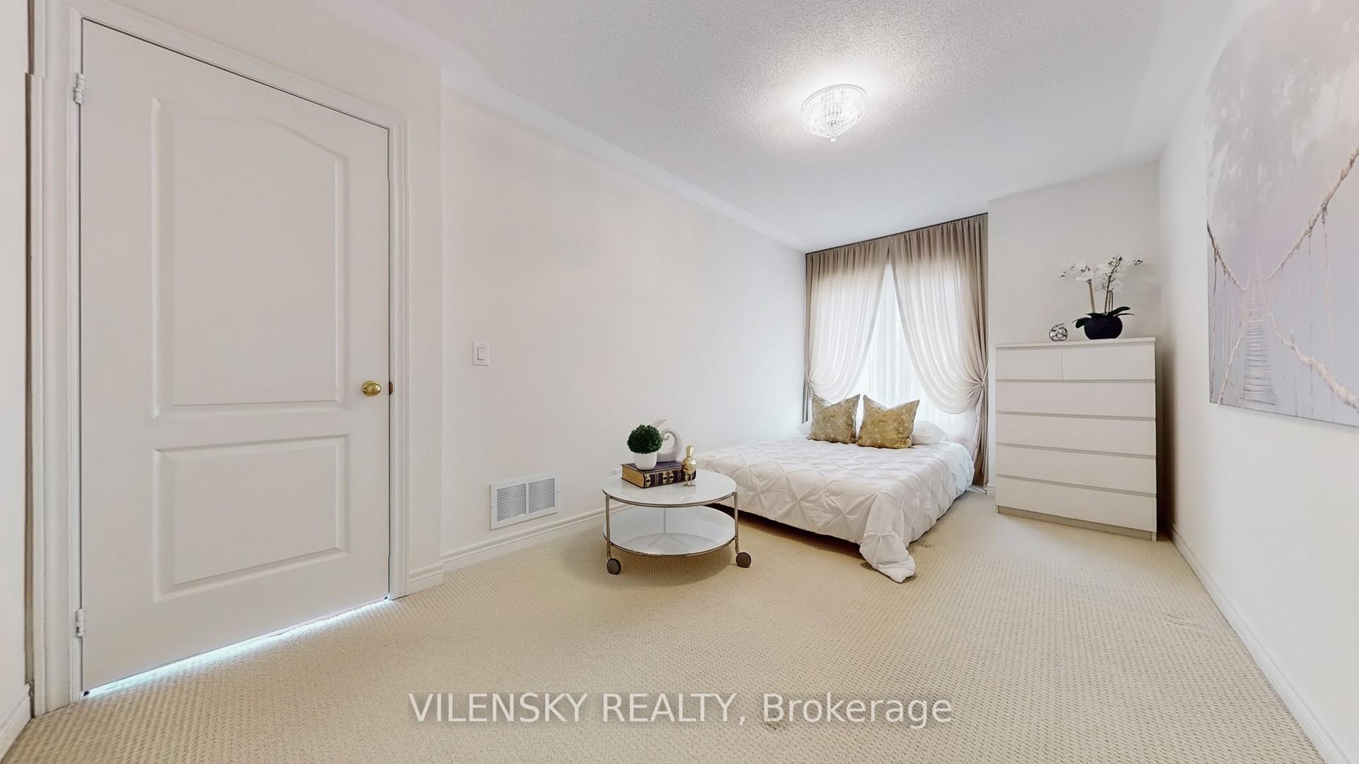 29 Elihof Drive