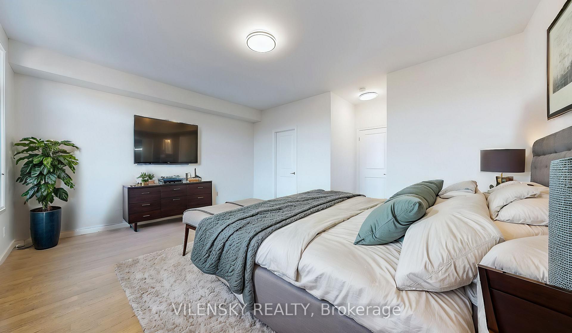 119 Golden Trail
