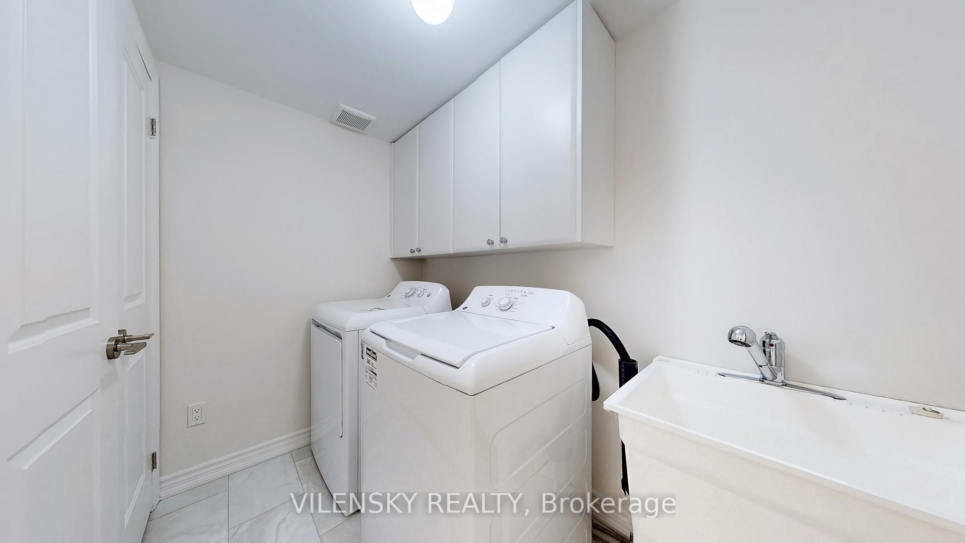 119 Golden Trail
