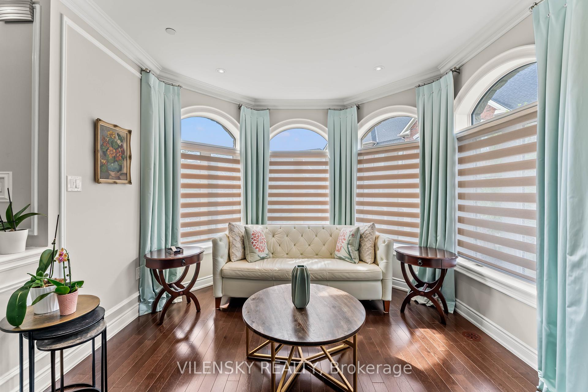 25-1331 Major Mackenzie Drive