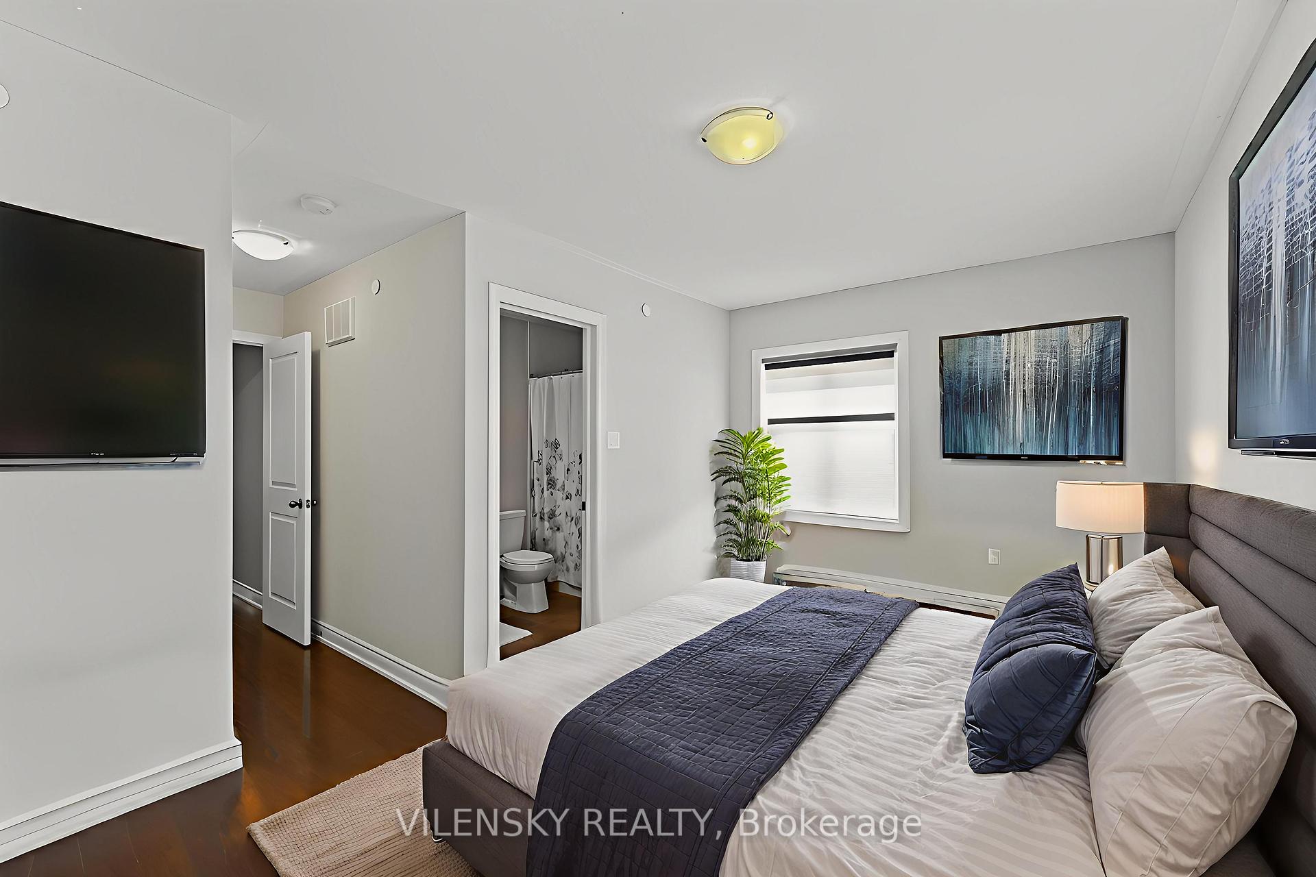 25-1331 Major Mackenzie Drive