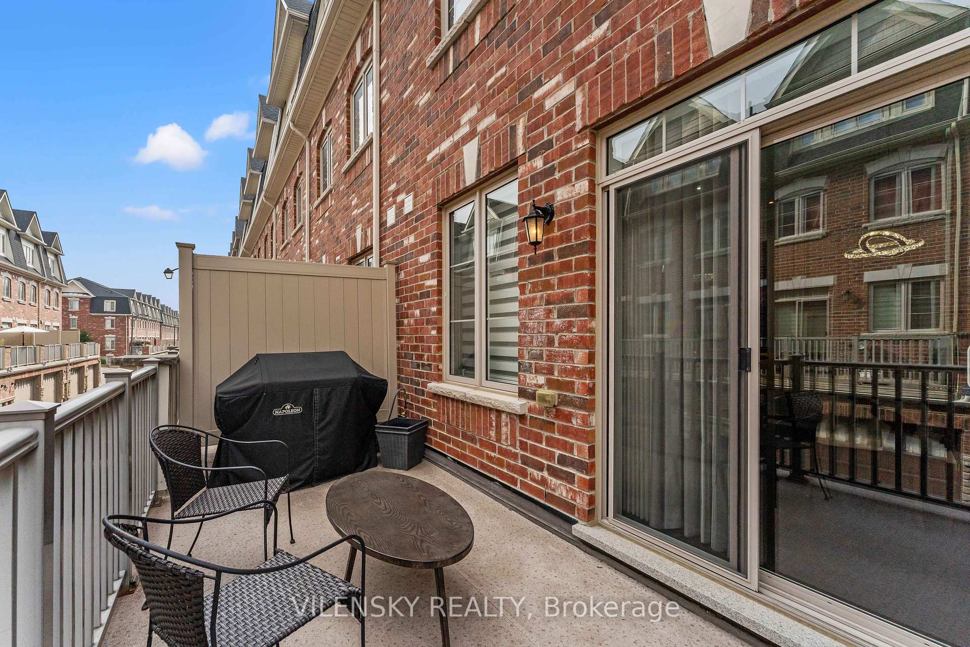 25-1331 Major Mackenzie Drive