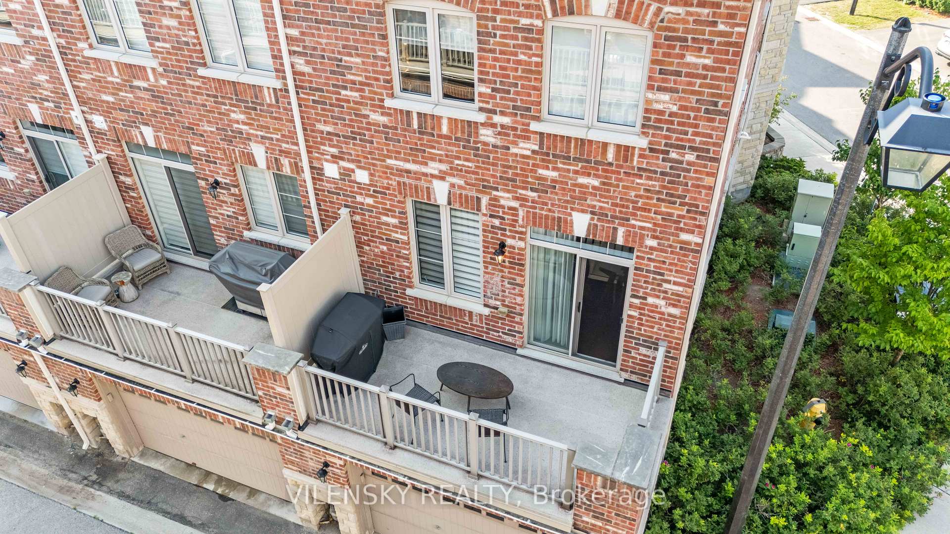 25-1331 Major Mackenzie Drive