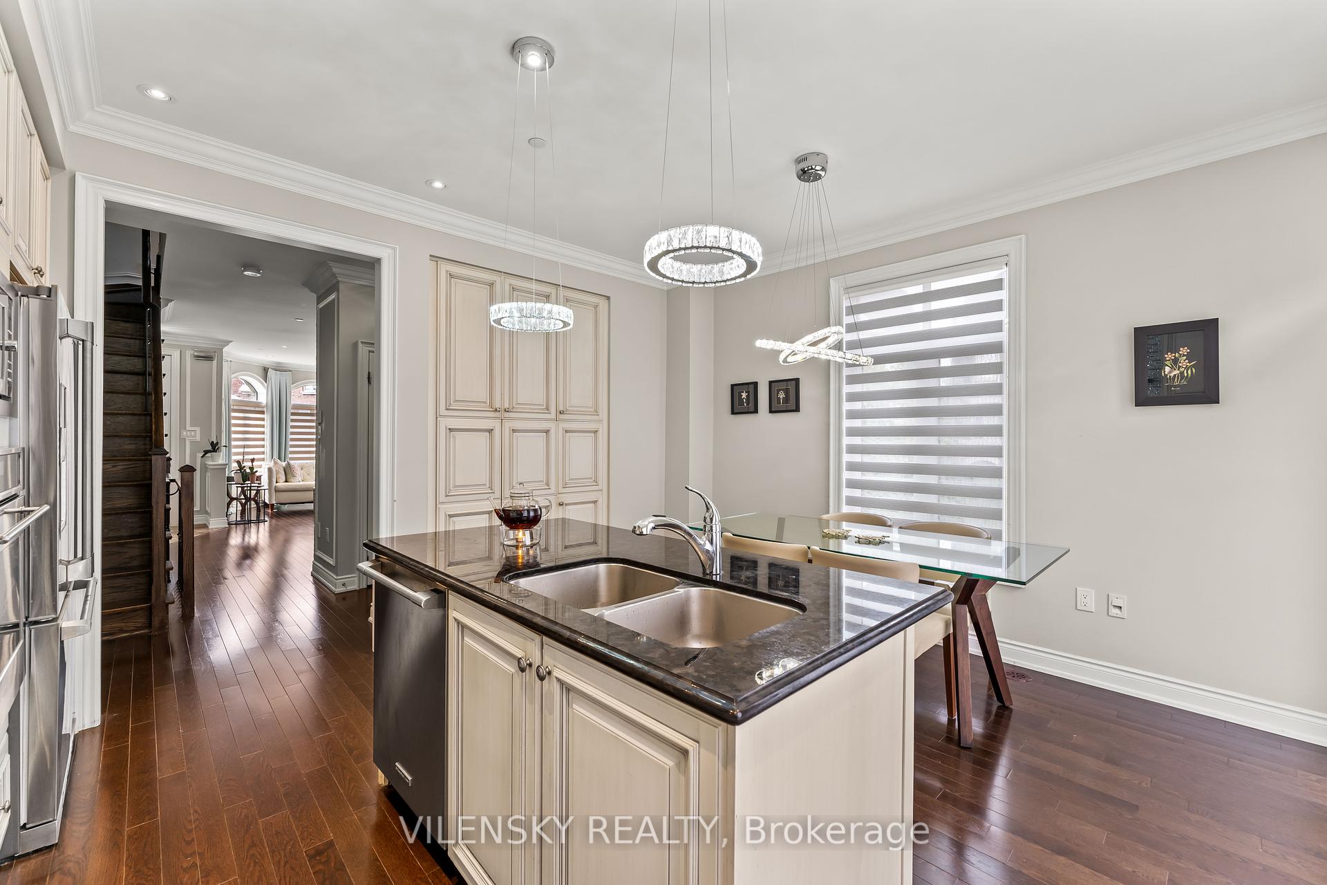 25-1331 Major Mackenzie Drive