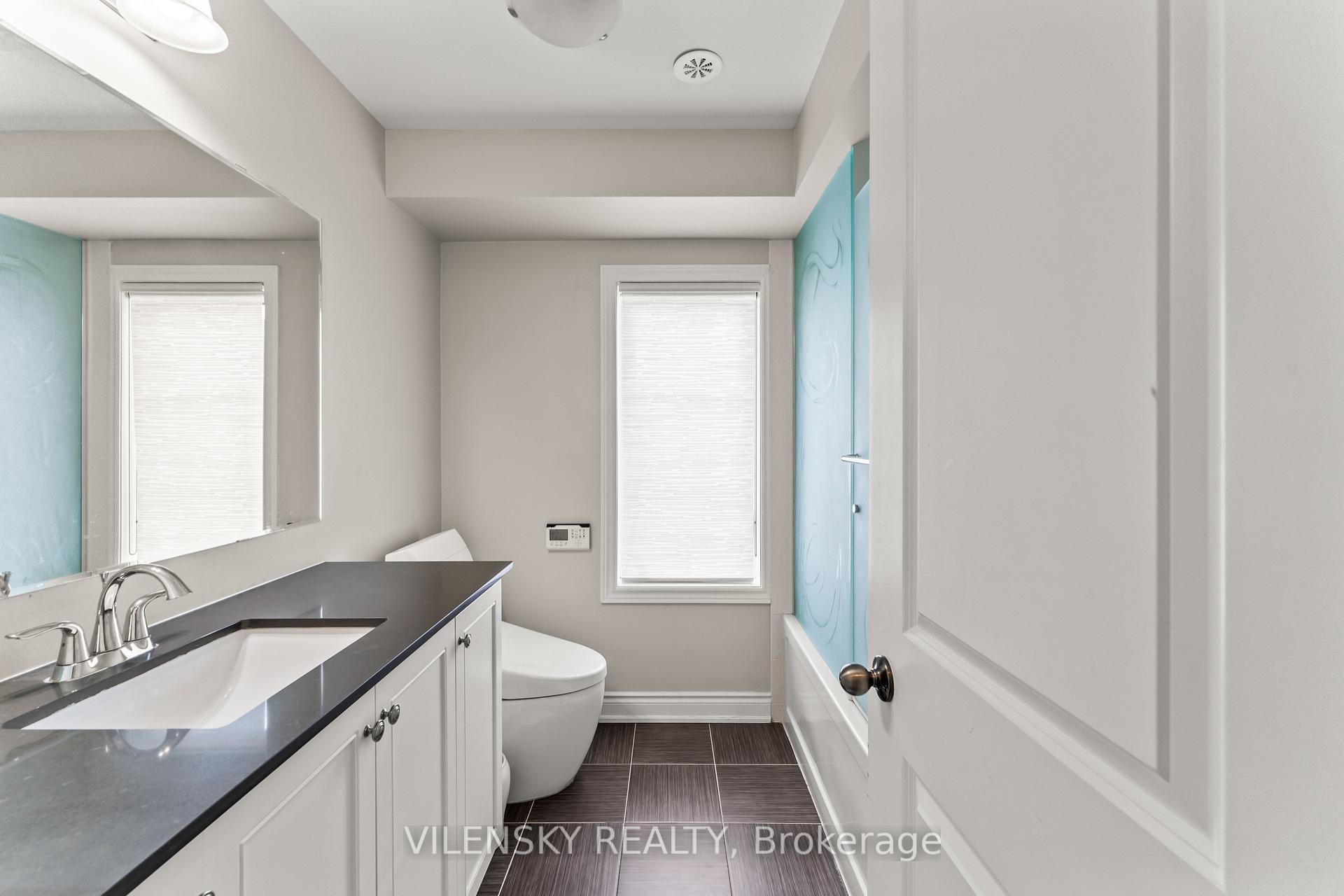 25-1331 Major Mackenzie Drive