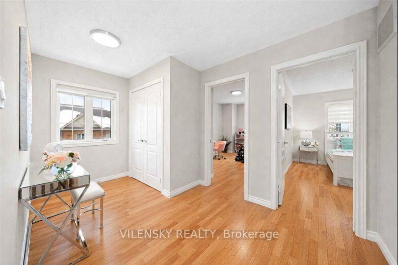 8777 Dufferin Street 17