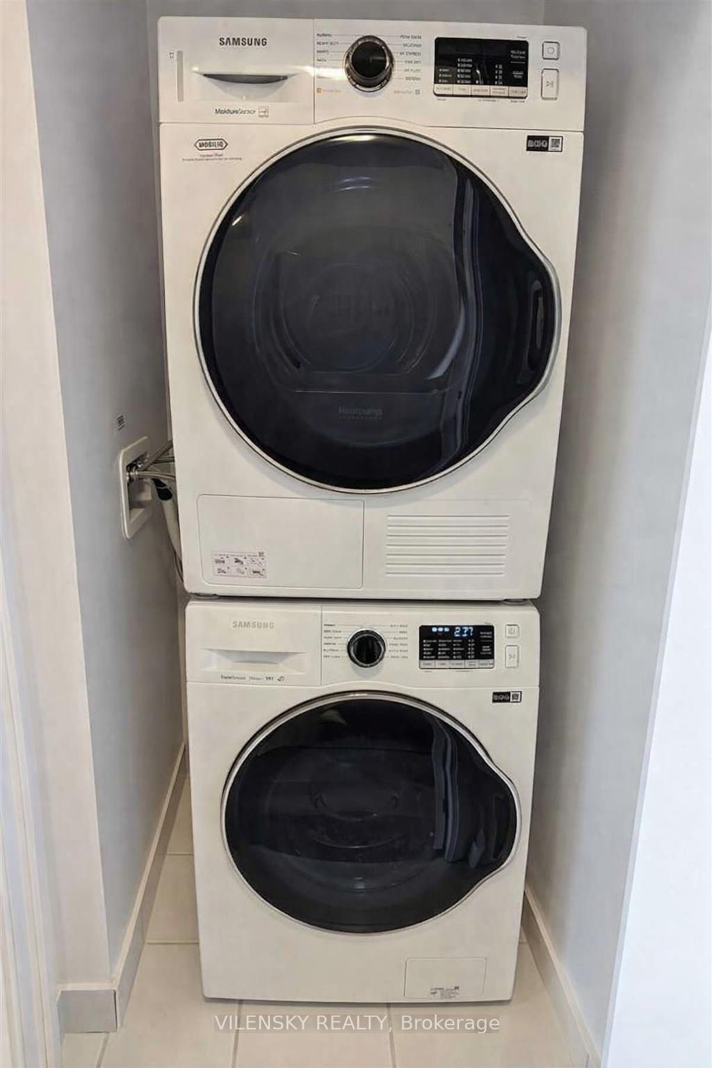 10 Honeycrisp Crescent 1206